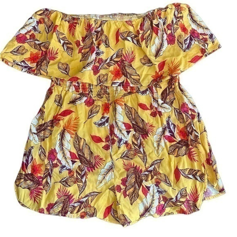 Xhilaration Sleeveless Romper - Size XL - Yellow and Red Feathers - Tropical